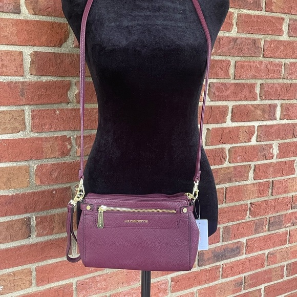 Liz Claiborne Plum Pebbled Leather Crossbody Bag — NWT - Picture 1 of 9
